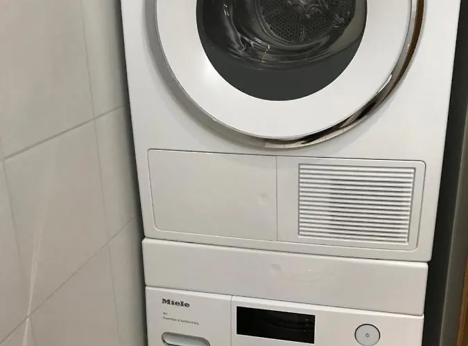 Residenz Iris アパート *