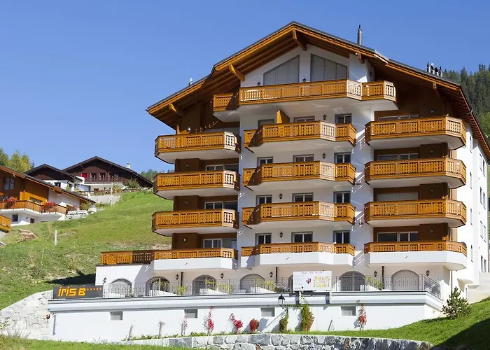 Residenz Iris Апартаменты Лойкербад