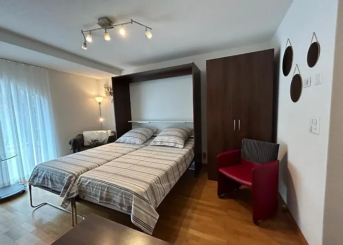 Residenz Iris * ロイカーバード