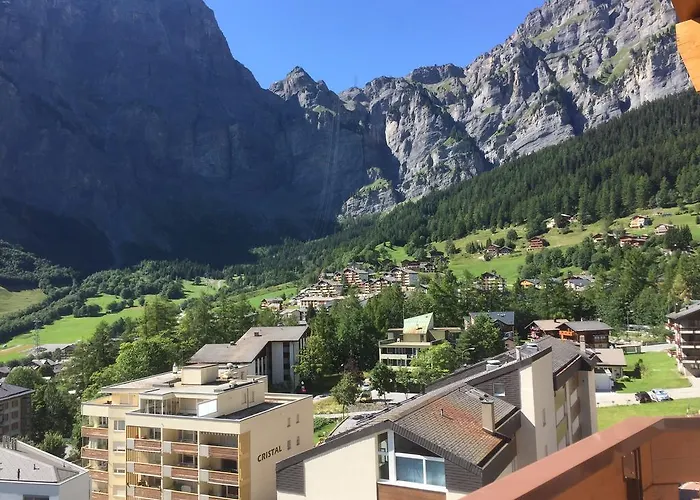 Residenz Iris * ロイカーバード